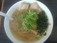 「しおラーメン580円」@赤湯 とんとんラーメンの写真