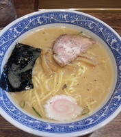 「中華そば」@中華そば 青葉 飯田橋店の写真