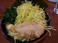「ネギラーメン並」@町田商店 横浜駅前店の写真