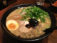 「とんこつ醤油」@麺屋 飯蔵の写真