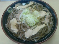 「肉そば(温)600円」@そば処 つる福の写真