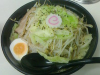 「ごじ麺・醤油・ニンニク抜き／650円」@らーめん つけめん 満帆 赤堀店の写真