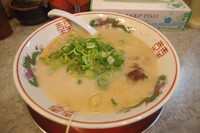 「こってり背脂中華そば」@中華そば 花京 京橋店の写真