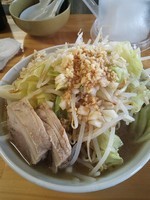 「野菜豚そば」@中華そば 秀の写真