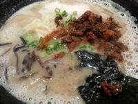 「ラーメン、替え玉」@博多一双 博多駅東本店の写真