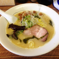 「鶏白湯の鶏塩ラーメン」@麺や 福座の写真