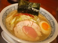 「鶏そば￥650」@麺・DINING 毘沙門天の写真