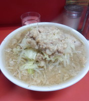 「小ラーメン、アブラ、生卵」@ラーメン二郎 神田神保町店の写真