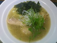 「【限定】牡蠣出汁塩らーめん ￥850」@麺処 福吉 本店の写真