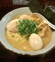 「特製ラーメン」@風雲児の写真