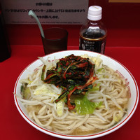 「小ラーメン＋ニラキムチ＋ニンニク」@ラーメン二郎 湘南藤沢店の写真
