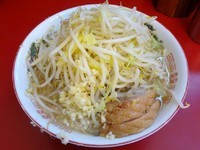 「小ラーメン（700円）ヤサイニンニク」@ラーメン二郎 京急川崎店の写真