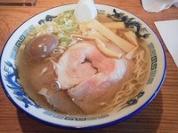 「青葉らぁめん　塩　大盛り」@らあめん青葉の写真