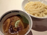 「つけめん（濃厚）７５０円・大盛（３００ｇ）」@UNDER GROUND RAMEN REMIXの写真