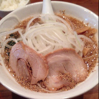 「胡麻ラーメン+大盛り+サービスライス」@匠屋の写真