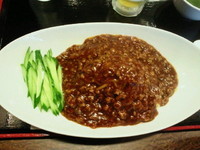 「ジャージャー麺 800円」@泰山の写真