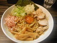 「カレー油そば（麺３００ｇ）」@麺屋きころくの写真