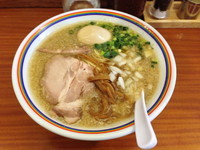 「味玉ラーメン+替玉（ラー油）」@ラーメン暁（＾＾）の写真
