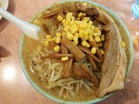 「味噌メンマモヤシ￥800＋チャーシュー1枚￥130」@サッポロラーメン羆 龍舞店の写真