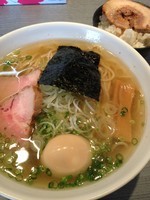 「煮干蕎麦・塩(中太、低温)￥760＋味玉＋白飯」@喜乃壺の写真