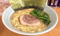 「ラーメン中＋ライス(700円＋100円)」@相南家の写真