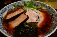 「チャーシューめん（大盛無料）」@元祖竹炭らーめん はと車の写真