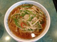 「細切り鶏そば 900円+小チャーハン100円」@中国料理 龍門の写真