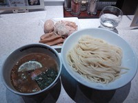 「特製濃厚つけ麺（L)」@UNDER GROUND RAMEN REMIXの写真