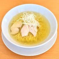 「塩ラーメン」@まるはちラーメン 豊橋曙店の写真