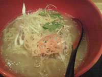 「白麺￥750」@牛骨屋 バカボーンの写真