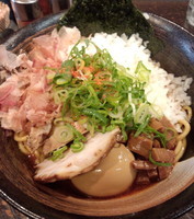 「油そば」@らーめん 瞠 恵比寿店の写真