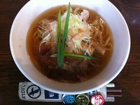 「手打ちらあめん カツオ醤油」@手打ち麺 やす田の写真