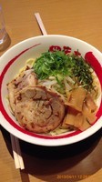 「油そばＷ盛り ¥780」@ラーメン四天王 馬事公苑店の写真
