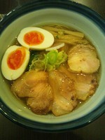 「しおらーめん（チャーシュー増量・味玉トッピング）」@らーめん奏の写真