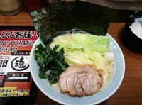 「ラーメン（硬め）￥650+キャベツ￥100+ライス￥0」@目黒 魂心家の写真