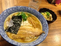 「あっさり煮干らーめん＋チャーハン風おこわ」@煮干中華ソバ 宮庵の写真