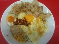 「汁なし（並）￥700＋スライスチーズ￥50＝￥750」@びんびん豚の写真