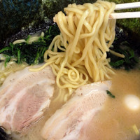 「醤油ラーメン」@豚とことんの写真