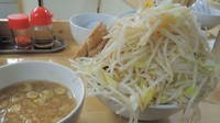 「つけ麺（中）　750円　野菜マシ」@ハイマウントの写真