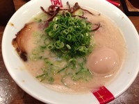 「味玉豚王 (880円)」@ラーメン凪 豚王 大宮店の写真