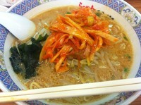 「辛ねぎ味噌ラーメン  餃子  半ライス【780円】」@ラーメン花楽 図師店の写真