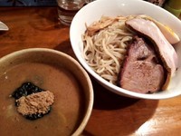 「つけそば400g+肉1枚増（ローストポーク、炭）」@喜元門 水戸笠原店の写真