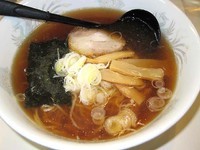 「しょうゆらーめん　500円」@新潟ラーメン ひよこの写真