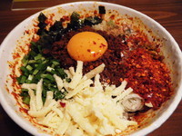 「中沢さん家のチーズカレーまぜソバ850円（当日夜限定）」@麺 酒 やまのの写真