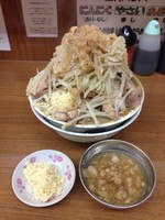 「豚メン＋麺ちょい増し＋味玉「ニンニク多めの全増し」」@ラーメンの店 どでん 北浦和店の写真