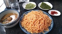「辛味つけ麺＋中盛り＋大盛り＋海苔×２」@縁者の写真