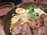 「つけ麺 特盛 750円 (チャーシュー増 +200円)」@みつ星製麺所 西中島店の写真