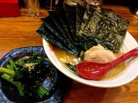 「のりラーメン＋トッピングほうれん草」@らーめん 大桜 青葉台店の写真