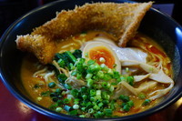 「カツ入り伽辣麺（ライス無料）」@高円寺らー麺しんやの写真