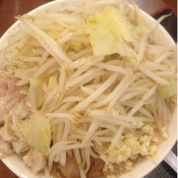 「ラーメン(中) 720円 全マシ」@ジャンクガレッジ イオンレイクタウンmori店の写真